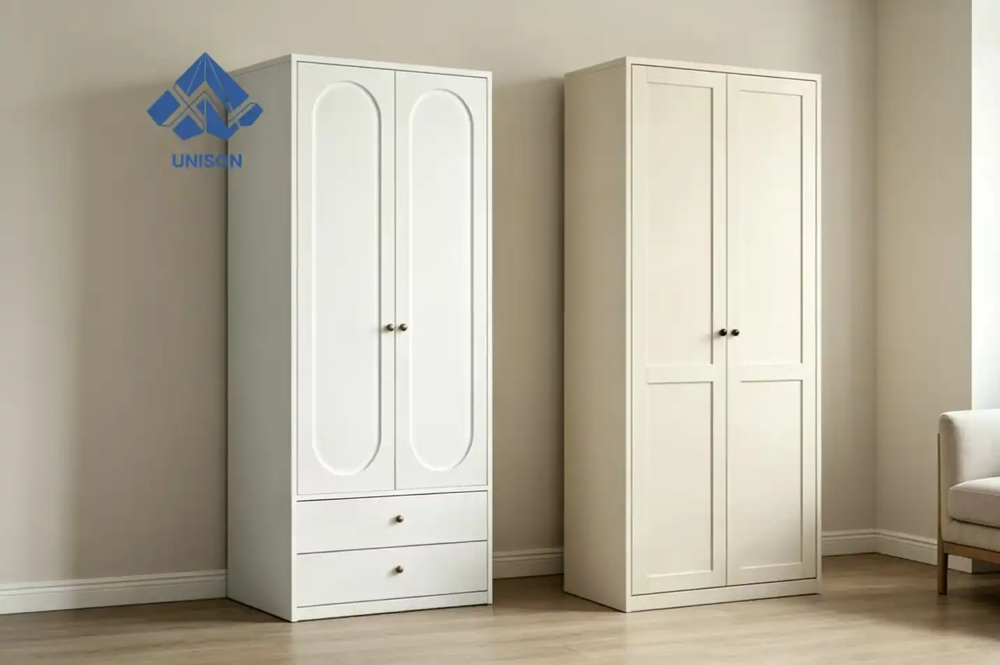 How to choose between single, double, and triple door wardrobes for different spaces?